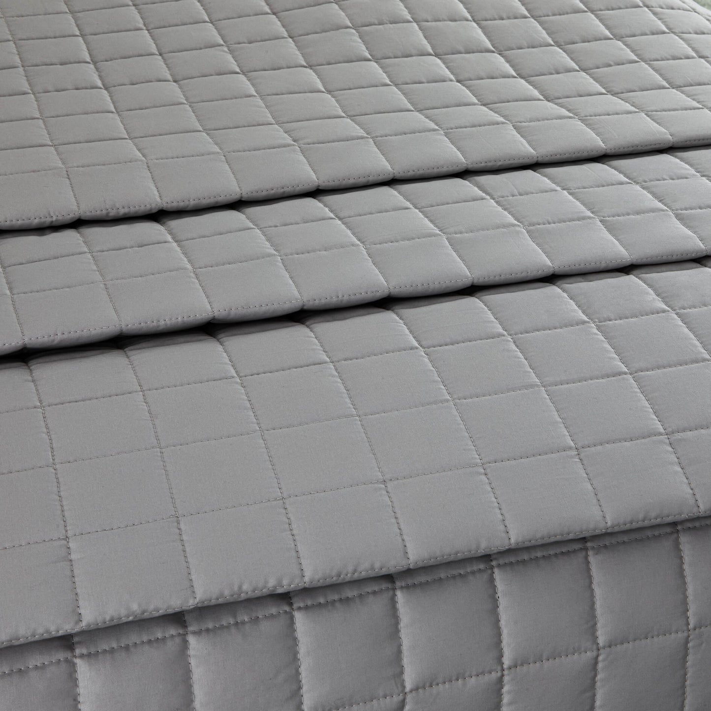 Luxury Reversible Cotton Quilted Bed Throw in Grey & White