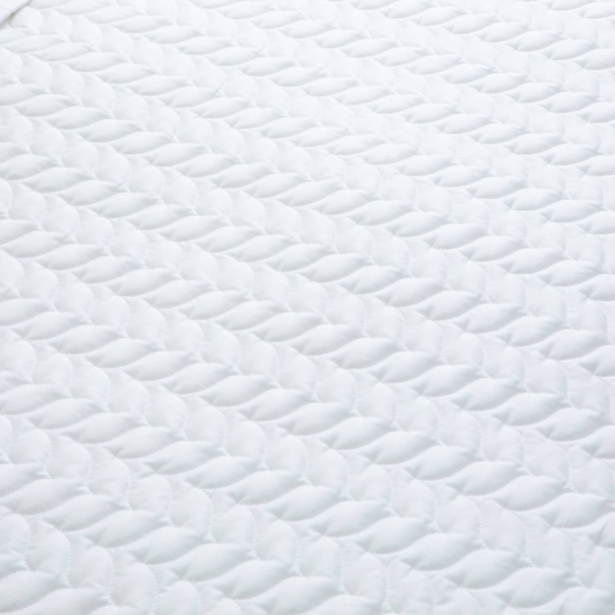 Cotton Quilted Leaf Pattern Throw, Pure White - Hampton & Astley