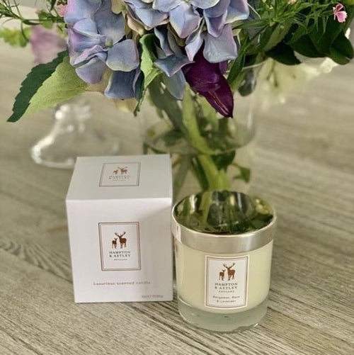 Luxury Scented Large Candle 235g, Berries, Peach and Bergamot - Hampton & Astley