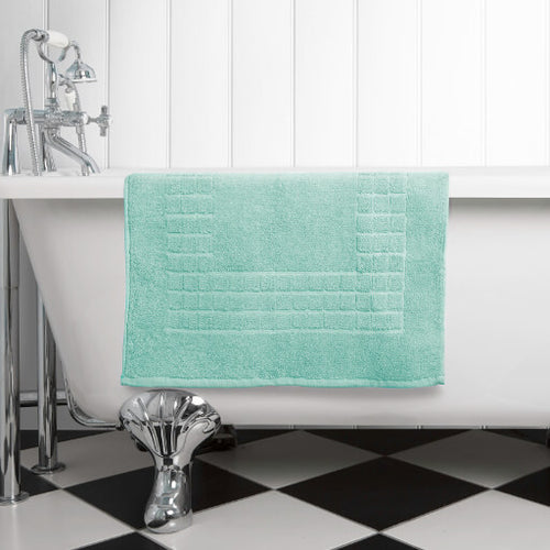 The perfect green bath mat for any bathroom or en-suite shower