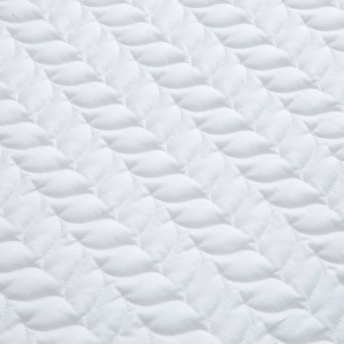 Cotton Quilted Leaf Pattern Throw, White