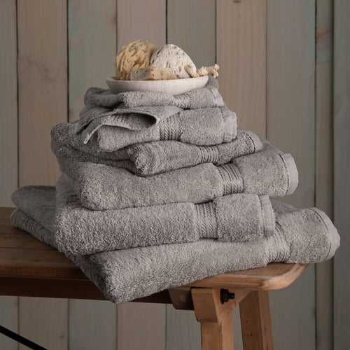 7 Piece Luxury Egyptian Cotton Bath Towel Set with Free Bath Mat